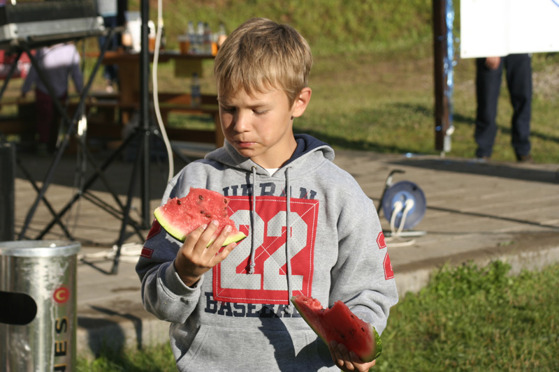 030.JPG