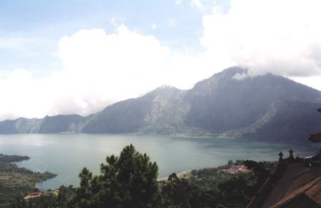 36 - Batur Lake