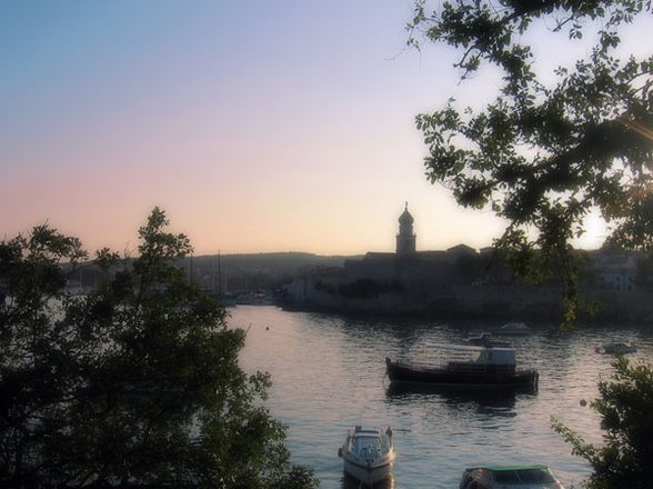 023