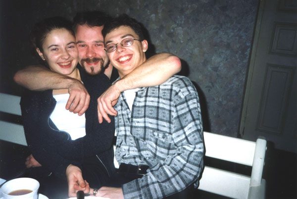 nu chego ti k nam pristal