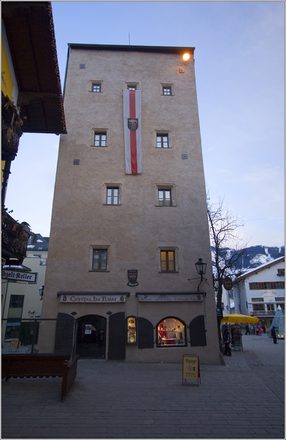 198.JPG