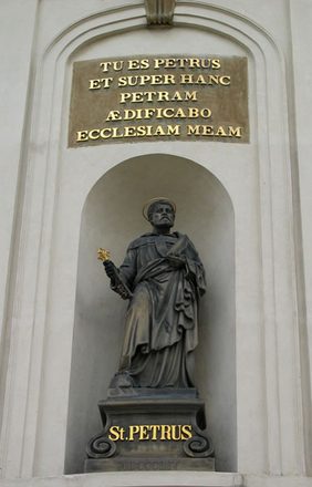 100