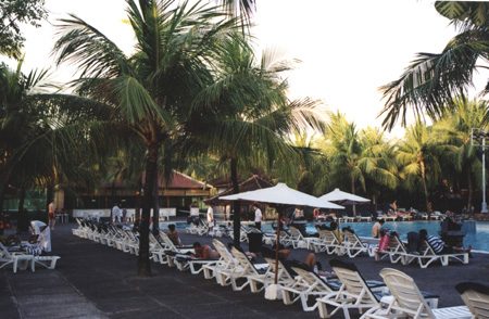 11 - Swimming-pool