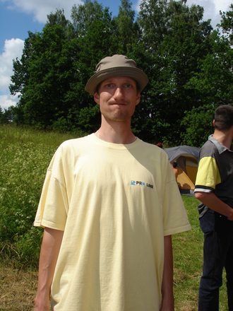 005.JPG
