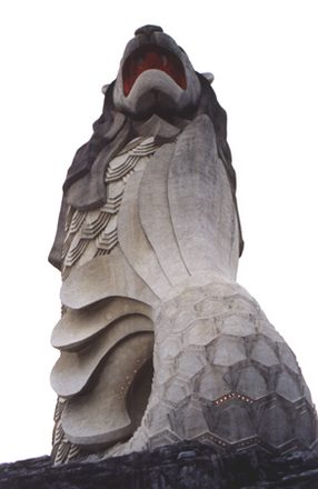 32 - Merlion