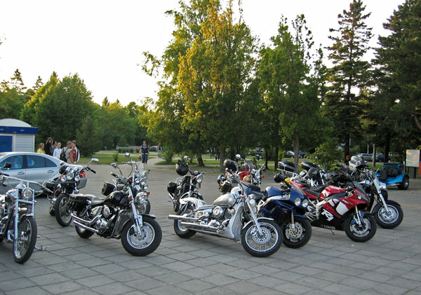015